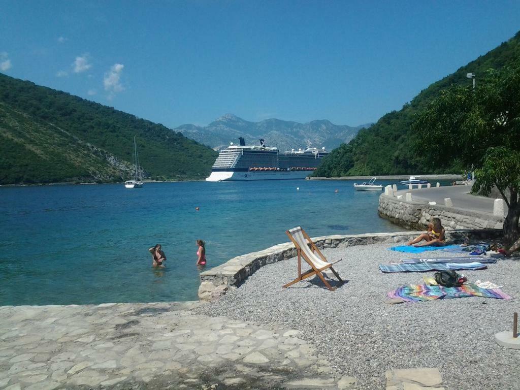 House By The Sea Vila Tivat Exterior foto