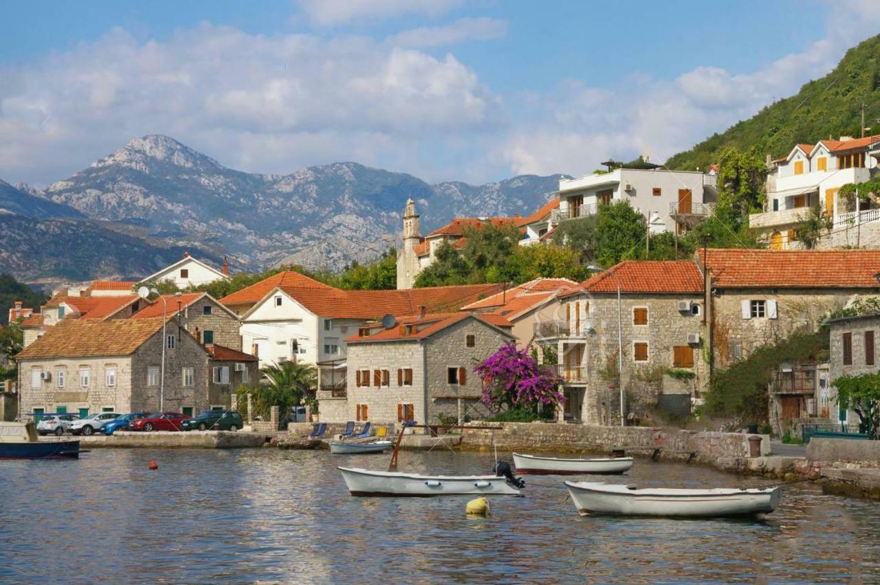 House By The Sea Vila Tivat Exterior foto