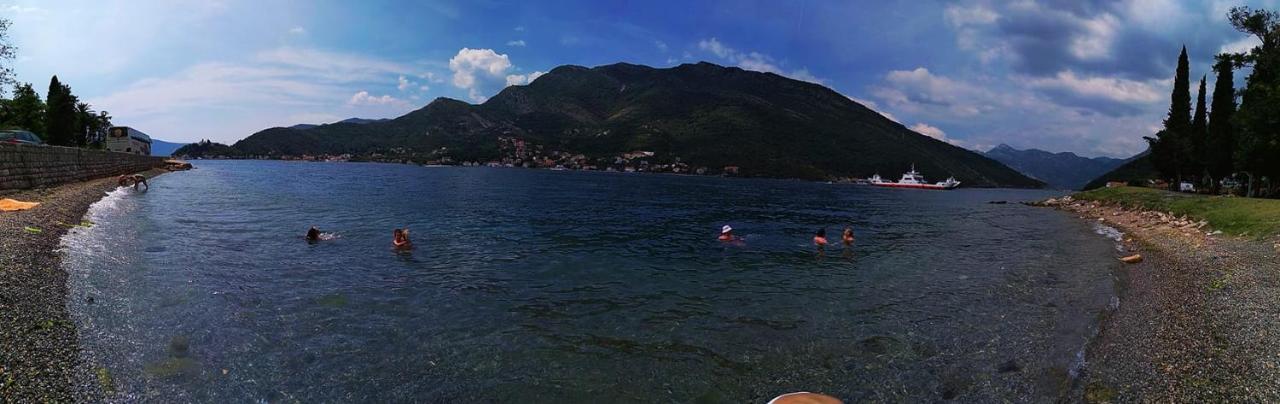 House By The Sea Vila Tivat Exterior foto