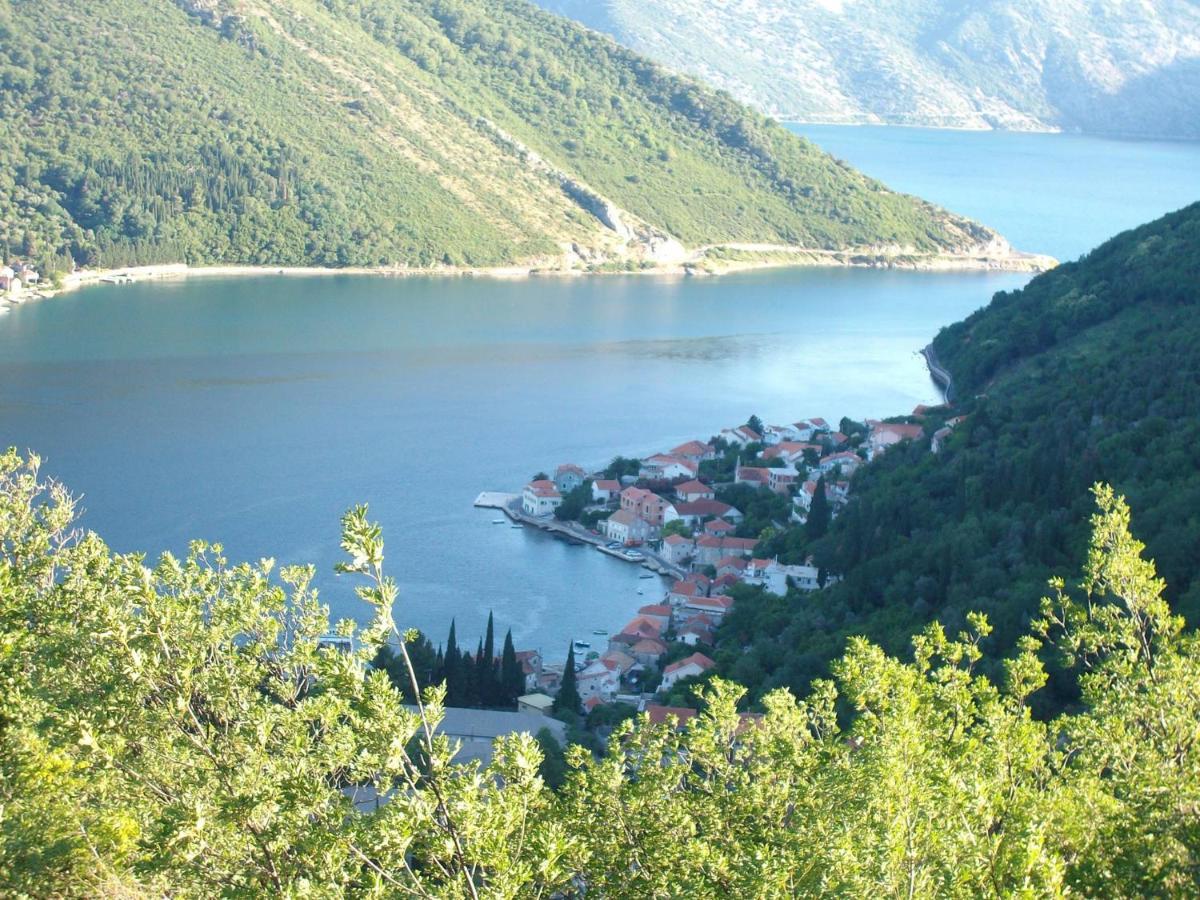 House By The Sea Vila Tivat Exterior foto